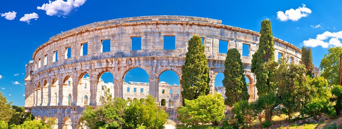Nemovitosti Pula