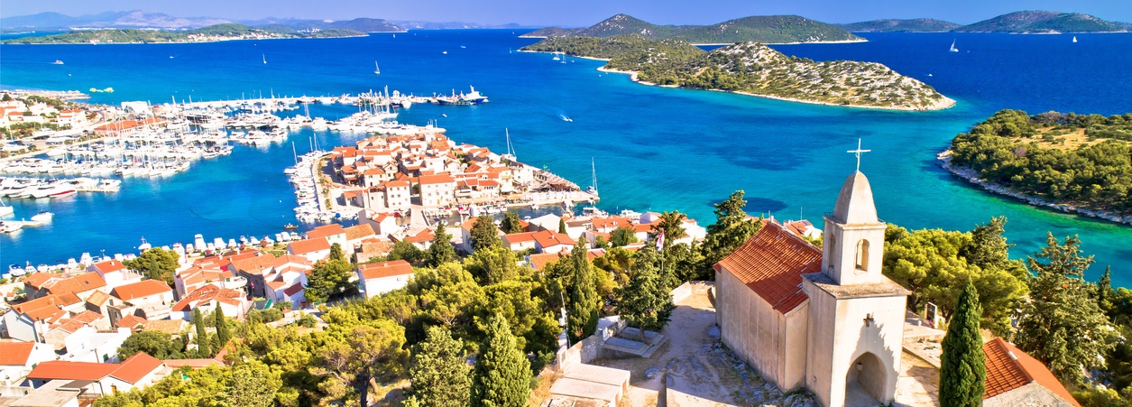 Nemovitosti Vodice - Panorama Scouting.