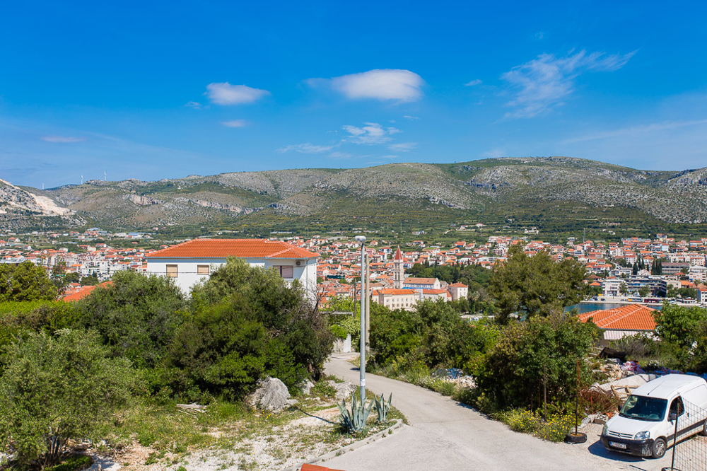 Nemovitosti v Trogiru, Chorvatsko.