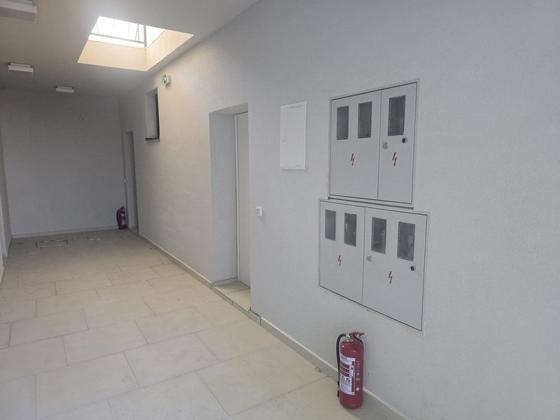 Bytový dům na fantastickém místě s výhledem na moře.