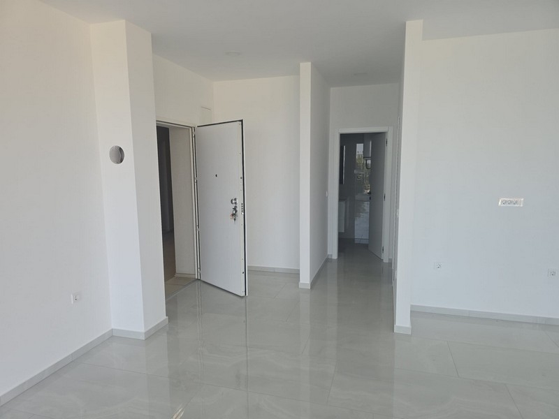 Shell s okny - Nemovitost A2362 v Chorvatsku - Panorama Scouting.