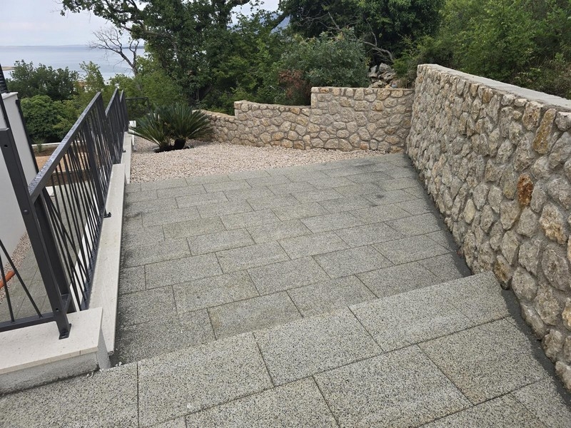 Působivý výhled z obývací části.