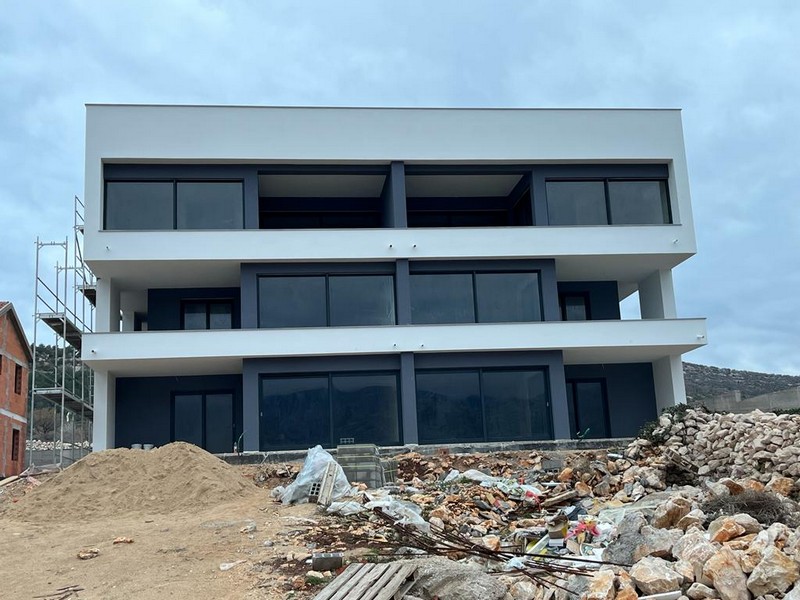 Přímořské nemovitosti v Chorvatsku - Panorama Scouting. Nový střešní byt na prodej v Vinjerac.