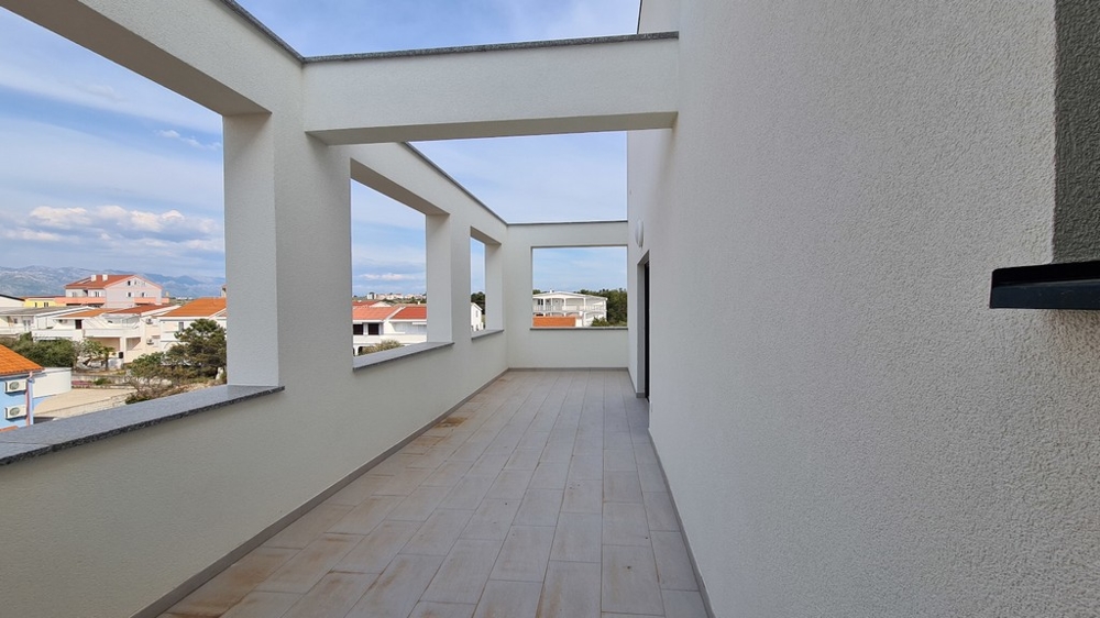 Realitní makléř pro Chorvatsko - Panorama Scouting A2465