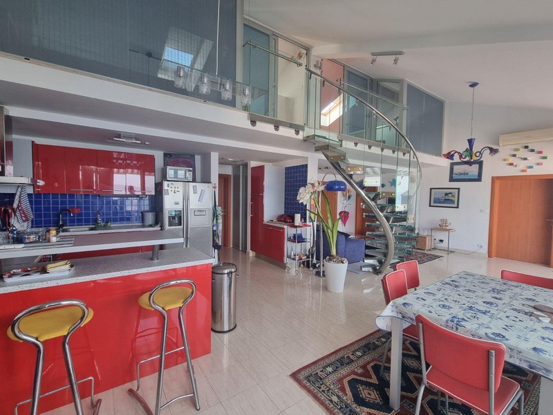 Realitní makléř pro Chorvatsko - Panorama Scouting A2571