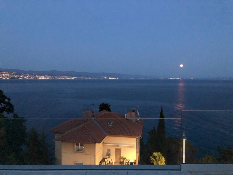 Nové a moderní nemovitosti Chorvatsko - Panorama Scouting A2572.