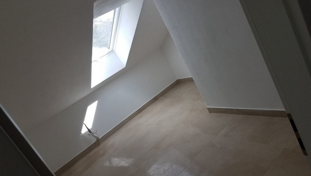Apartmán s loftovým šarmem a výhledem na moře