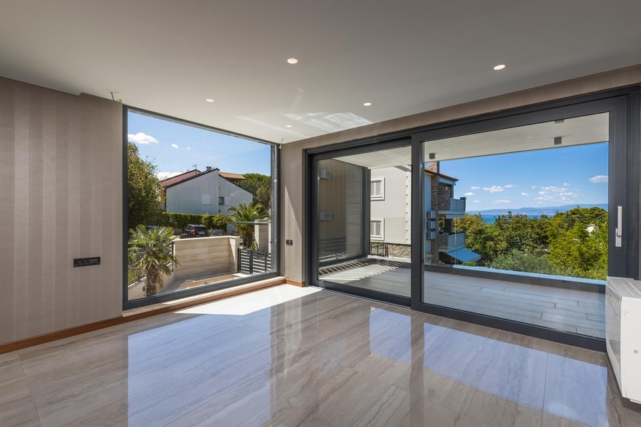 3 ložnice a 3 koupelny