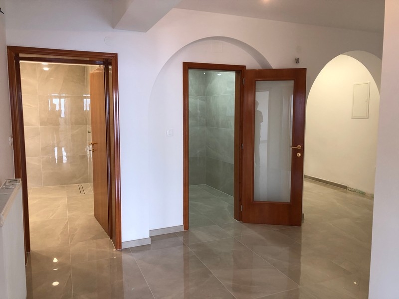 Chodba a vstupní prostor bytu A2769.