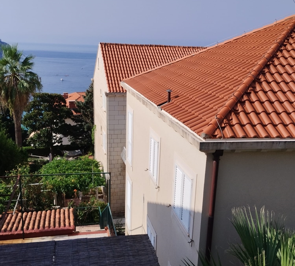 Udržovaný apartmán s výhledem na moře - Real Estate Chorvatsko