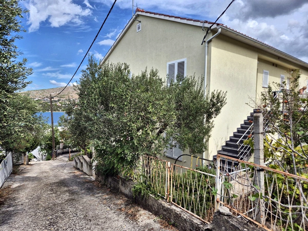 Apartmán A3428, Chorvatsko se nachází v této budově.