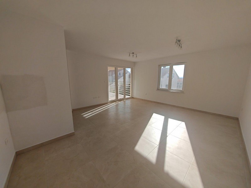 Obývací pokoj nemovitosti A3512 poblíž Novi Vinodolski v Chorvatsku - Panorama Scouting.