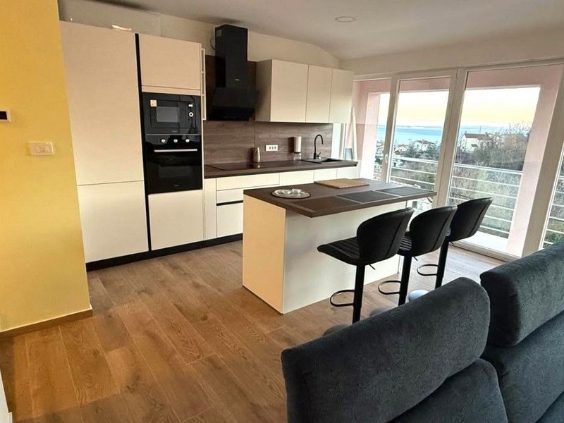 Otevřená kuchyně objektu A3523, Chorvatsko - Panorama Sccouting.