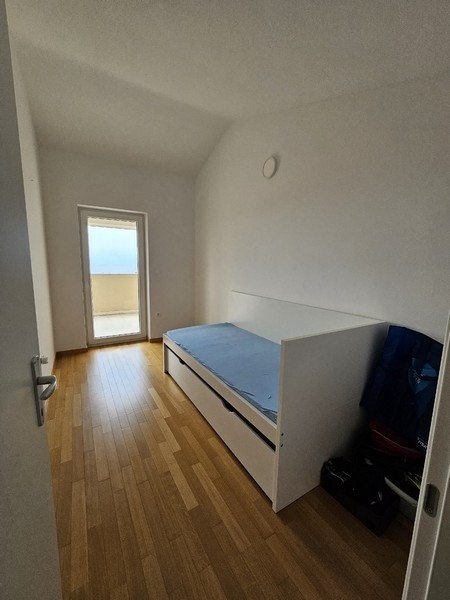 Druhá ložnice ve druhém patře.