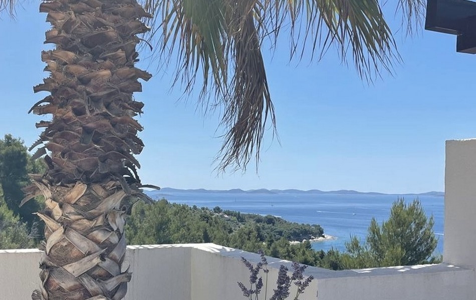 Prodám apartmán s krásným výhledem na moře Chorvatsko, ostrov Murter.