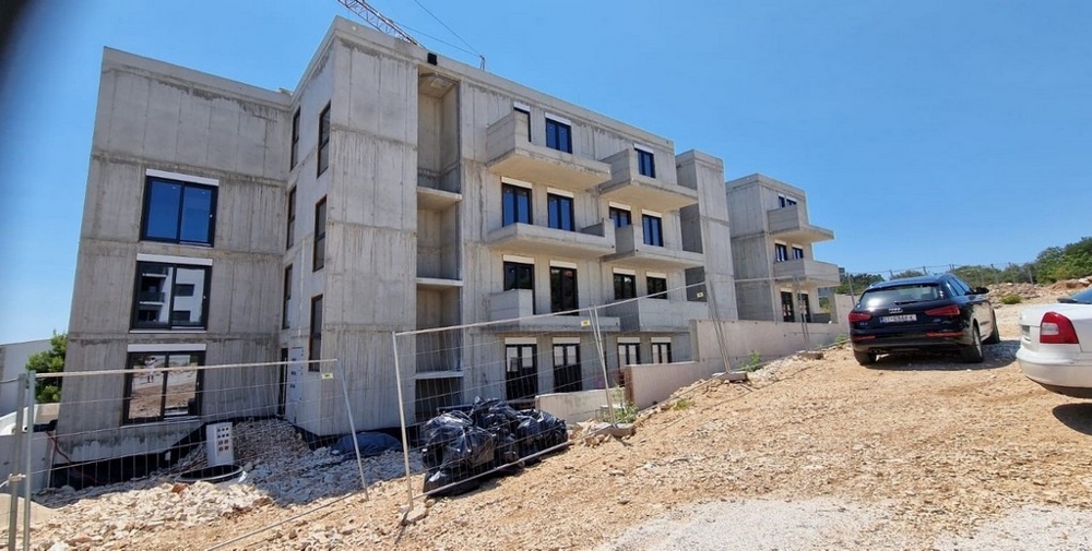 Nové apartmány s výhledem na moře na prodej v Dalmácii na Čiovu.