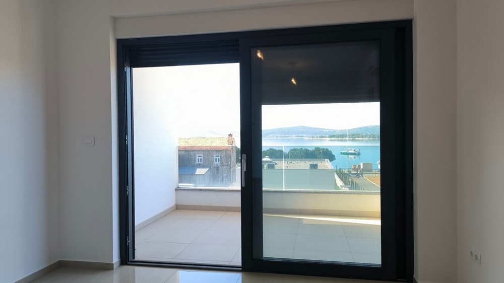 Výhled na moře z terasy