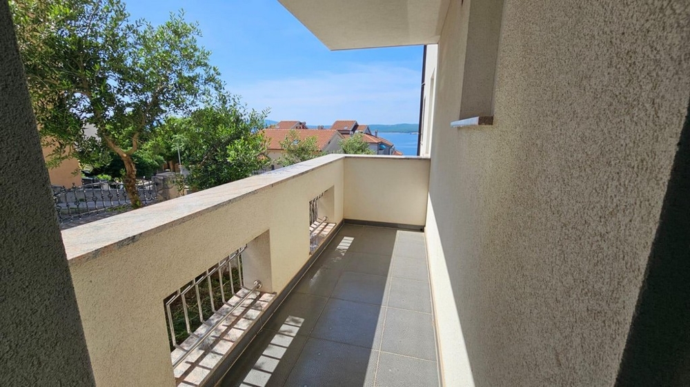 Balkon s výhledem na moře