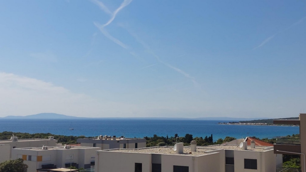 Výhled na moře z horního patra