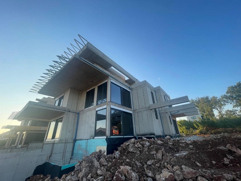 Shell moderního rezidenčního komplexu