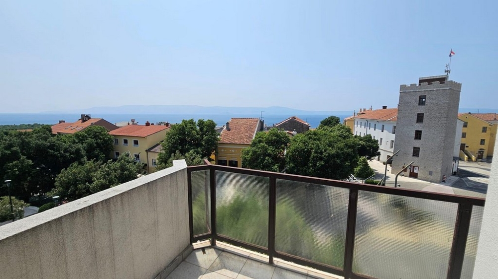 Prodám byt v Novi Vinodolski, Chorvatsko - Panorama Scouting A3677.