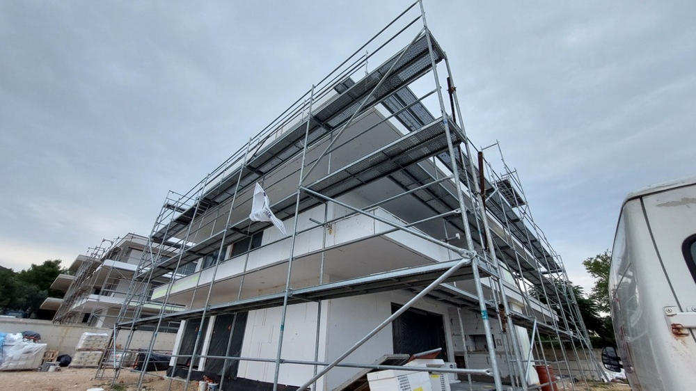 Shell bytu A3731 na Pagu v Chorvatsku.