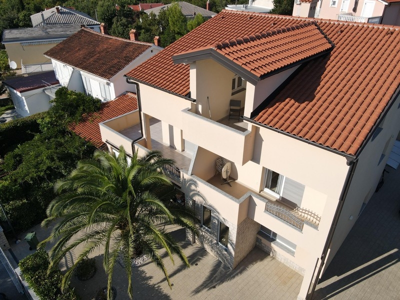 Byt v nejvyšším patře na prodej v Chorvatsku.