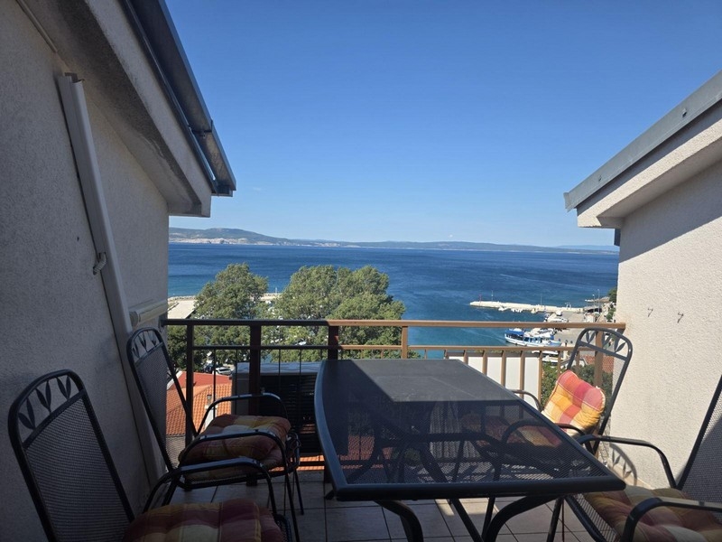 Terasa s fantastickým výhledem na moře - nemovitost A3742 poblíž Klenovica