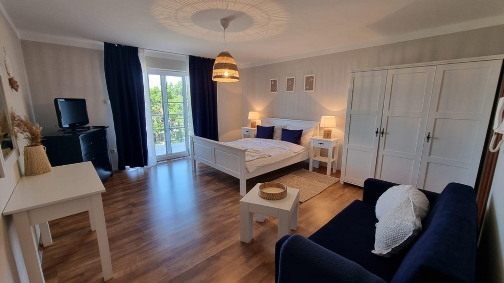 Pohled do velké ložnice nemovitosti A3766.