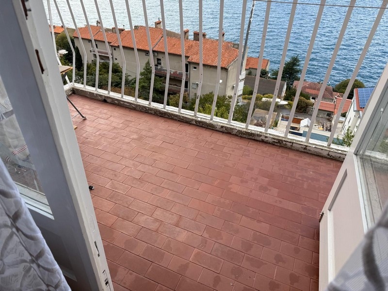 Terasa objektu A3808 v Senj.