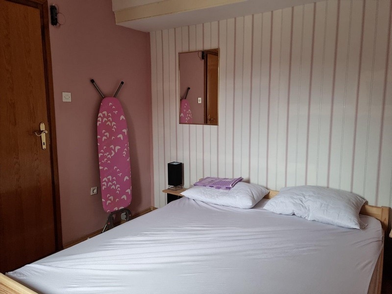 Druhá ložnice s manželskou postelí