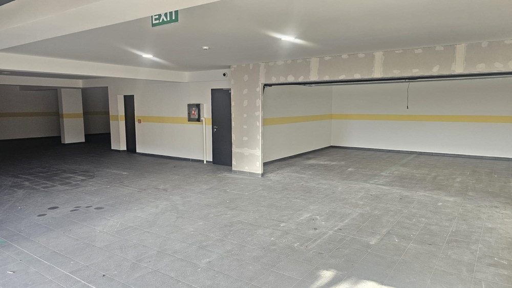 Podzemní parkoviště s parkovacími místy