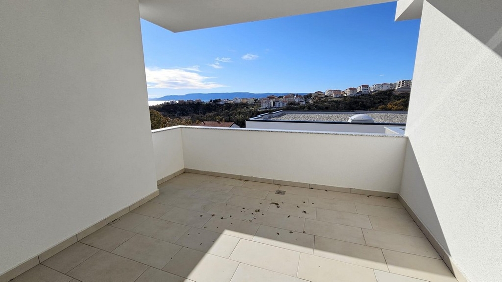 Krytý balkon s výhledem