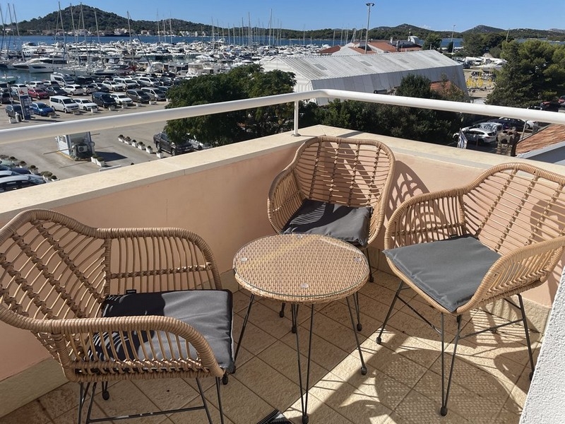 Koupit apartmán na ostrově Murter v Chorvatsku.