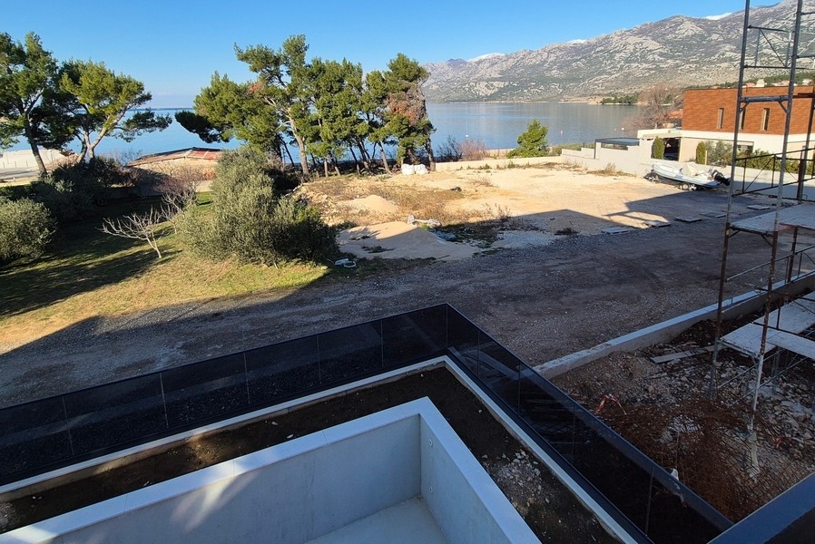 Balkon s výhledem na moře - nemovitost A3847 v Chorvatsku.