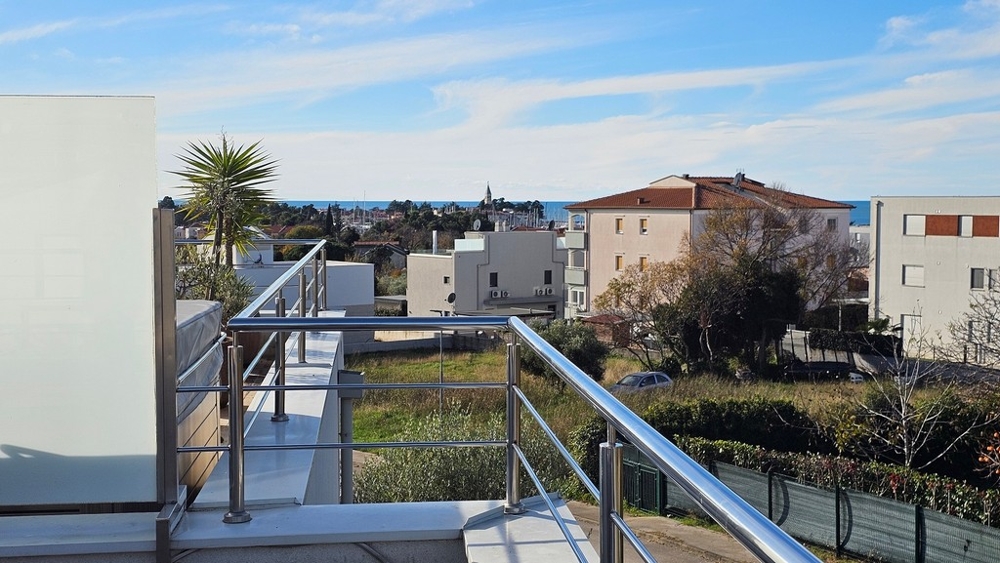 Prodám byt s výhledem na moře na Istrii v Novigradu - A3870.