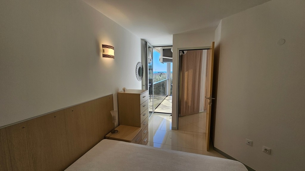 Ložnice se vstupem na terasu