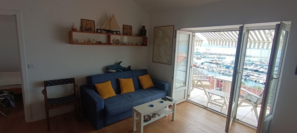 Výhled na moře z obývací části nemovitosti A3876.