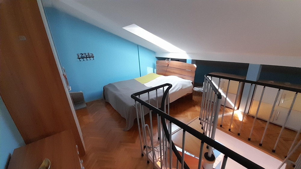 Další ložnice v podkroví s galerií