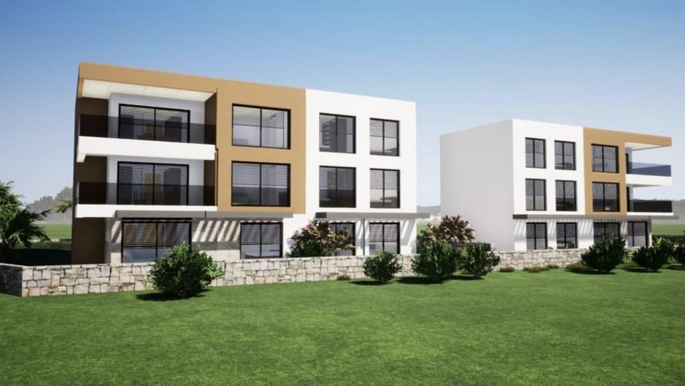 Moderní nová budova s ​​jasnou architekturou ve Vodicích