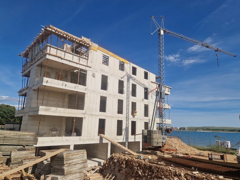 Apartmánový dům v Povljaně na ostrově Pag