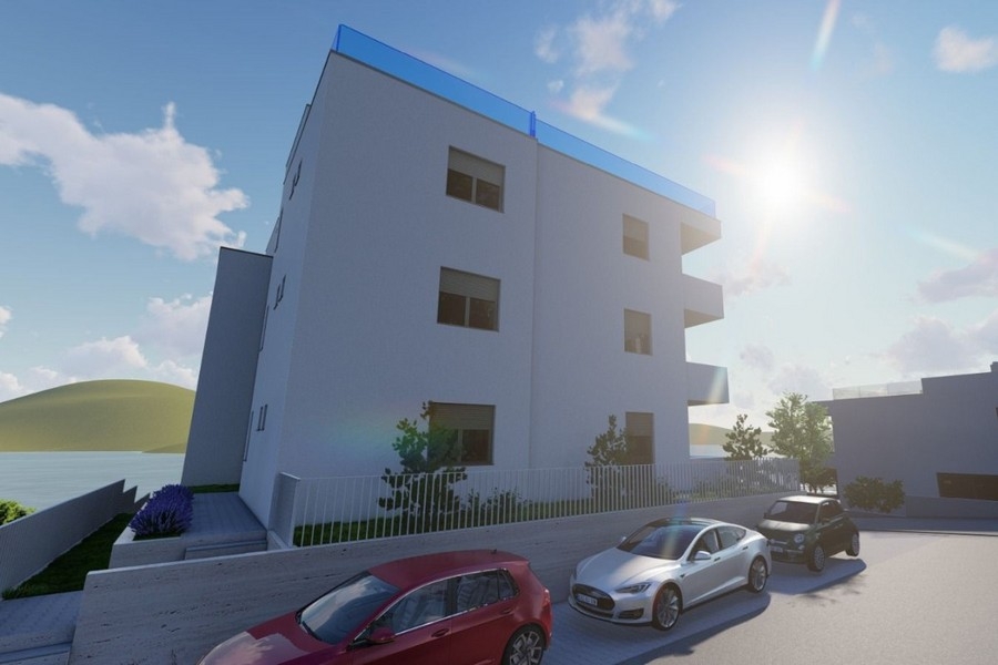 Apartmánový dům s parkovacími místy a výhledem na moře