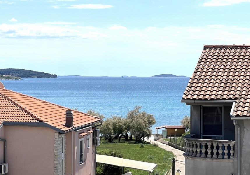 Výhled na Jadran poblíž Vodice