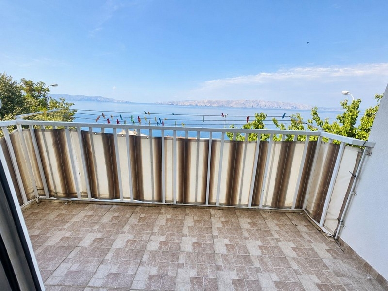 Balkon s výhledem na moře