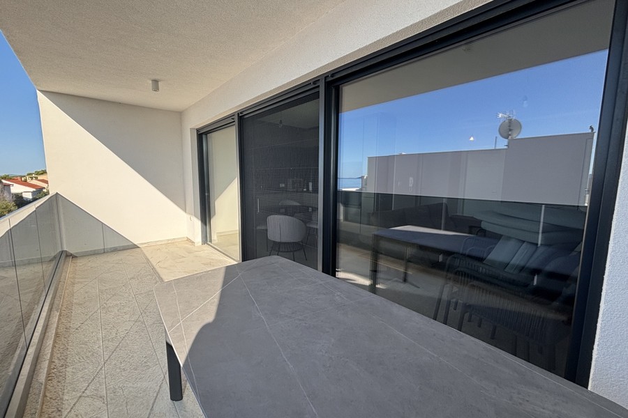 Krytá lodžie penthouse v Okrug Gornji