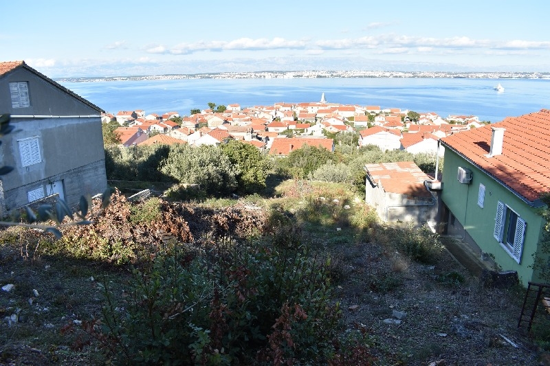 Parcela s krásným výhledem na moře v Chorvatsku - Panorama Scouting.