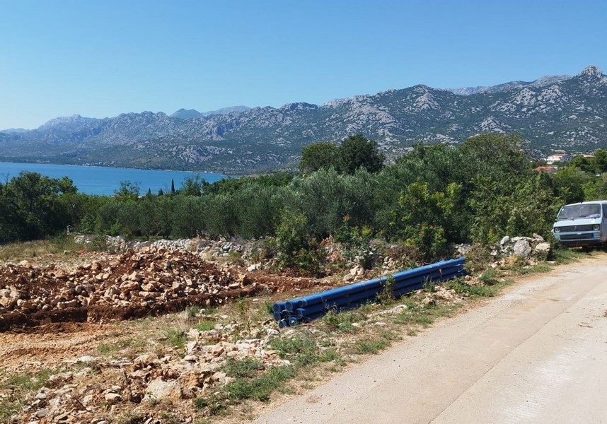 Přístup k nemovitosti G462 v Chorvatsku.