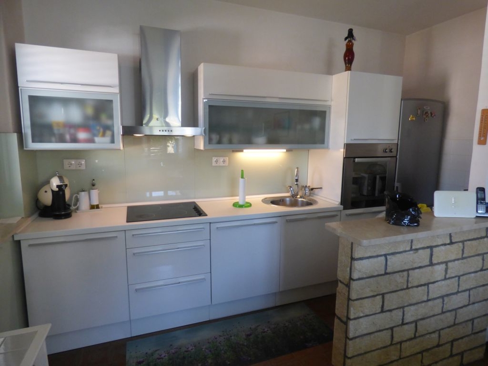 Pohled na kvalitní kuchyni.