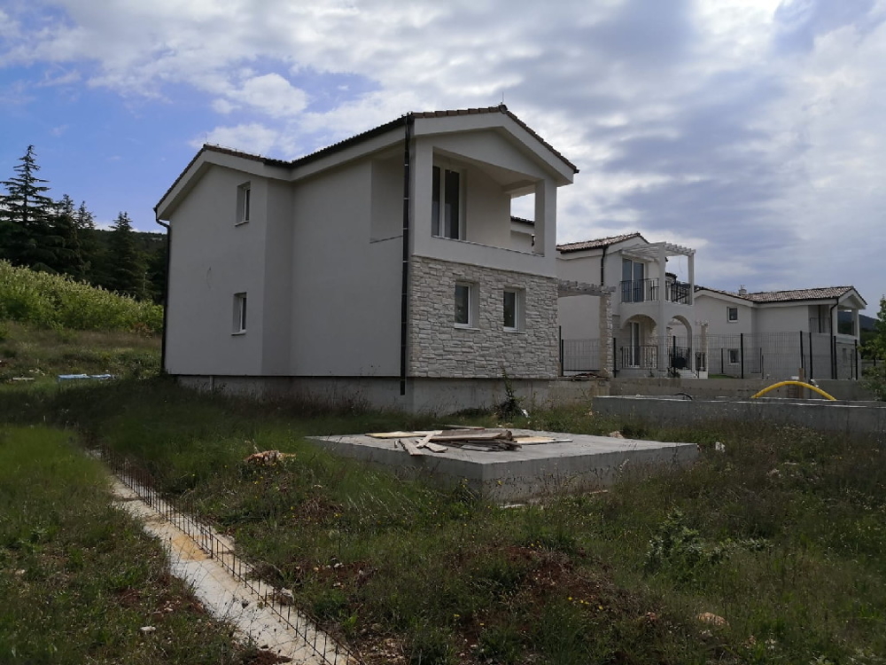 Kupte si kamenný dům s bazénem v Chorvatsku - Panorama Scouting.