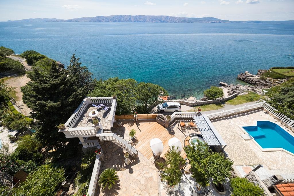 Prodám dům v Chorvatsku - oblast Novi Vinodolski v Kvarnerském zálivu - Panorama Scouting.